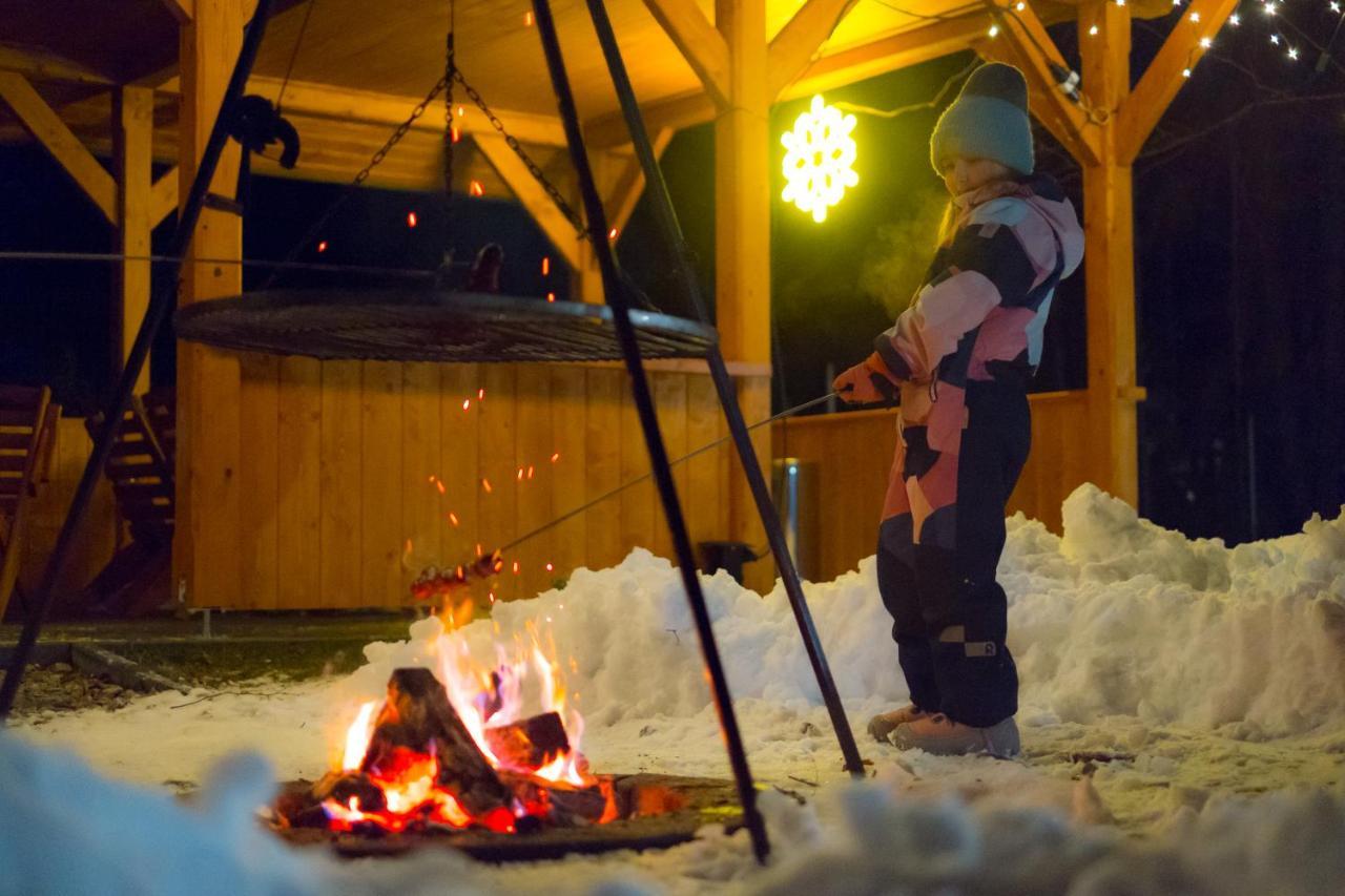 Willa Mala Laka Jacuzzi & Sauna Zakopane Esterno foto
